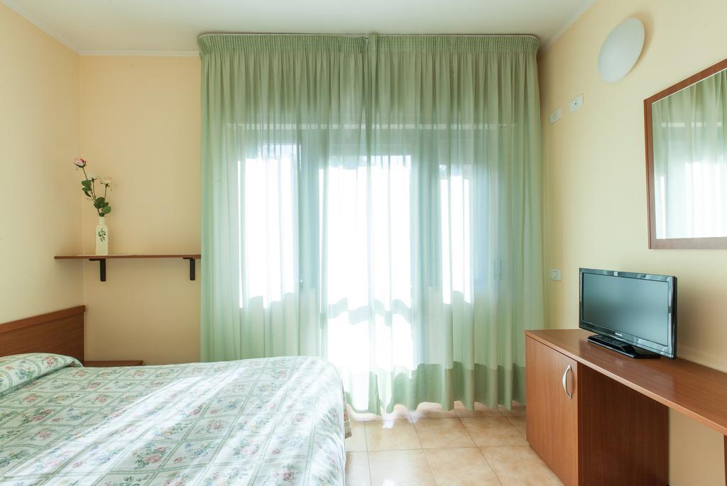 Hotel Fabbrini Abbadia San Salvator Cameră foto